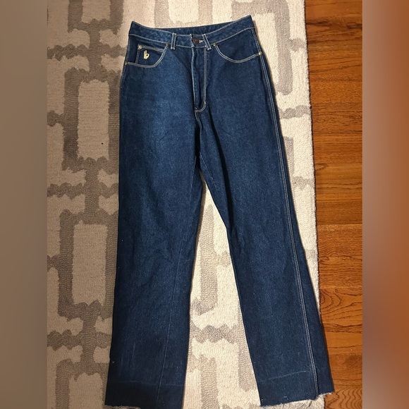 Sasson 80s Vintage Blue Denim Jeans with Embroidered Pocket - Picture 5 of 6